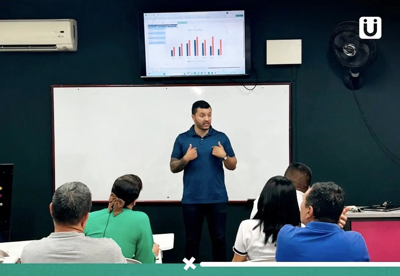 Capacitación presencial de U Campus Academy